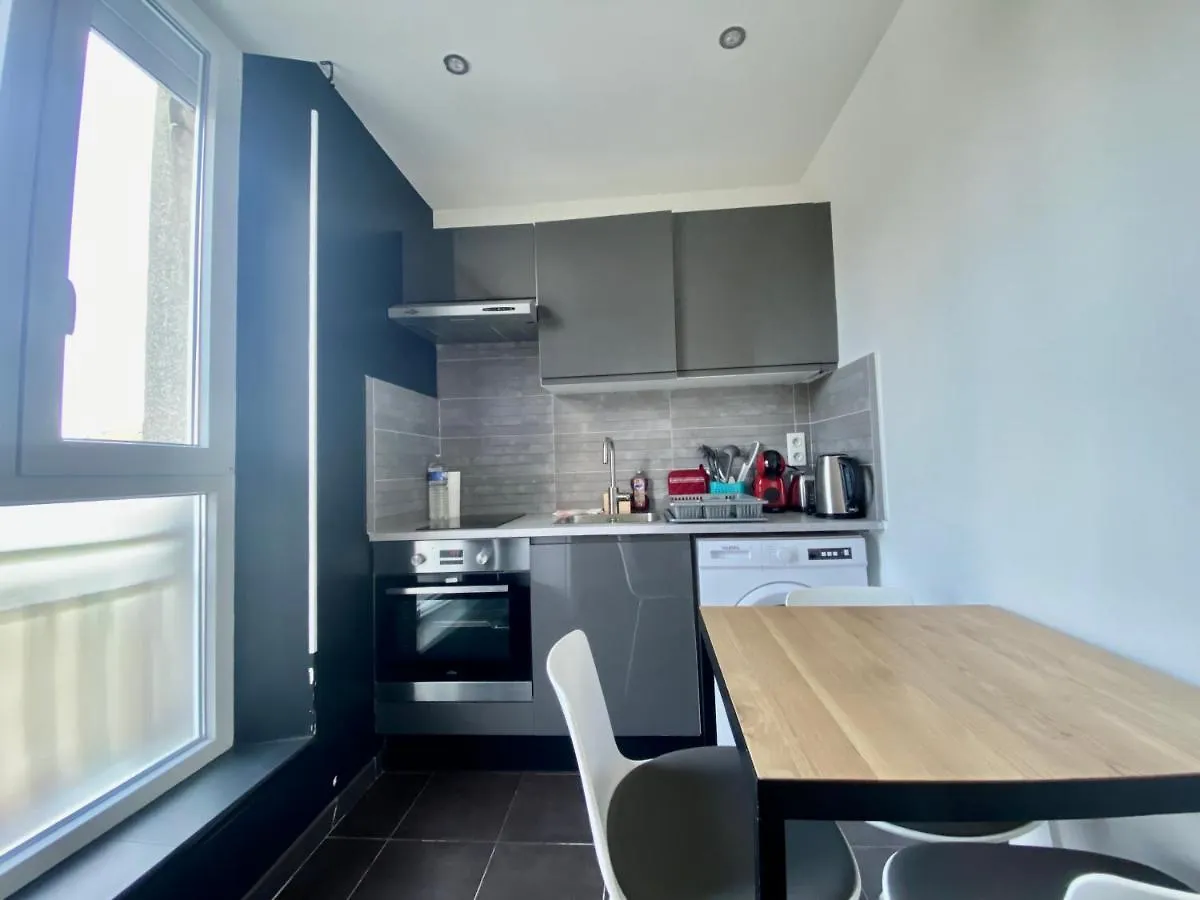 Residence 4T - 33 Bis Avenue Gaston Chauvin Aulnay-sous-Bois France